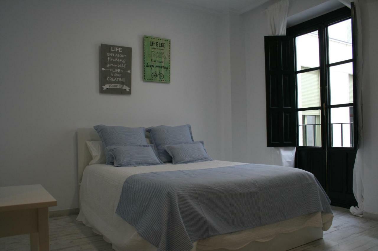Clb Sierpes Apartment Seville Exterior photo
